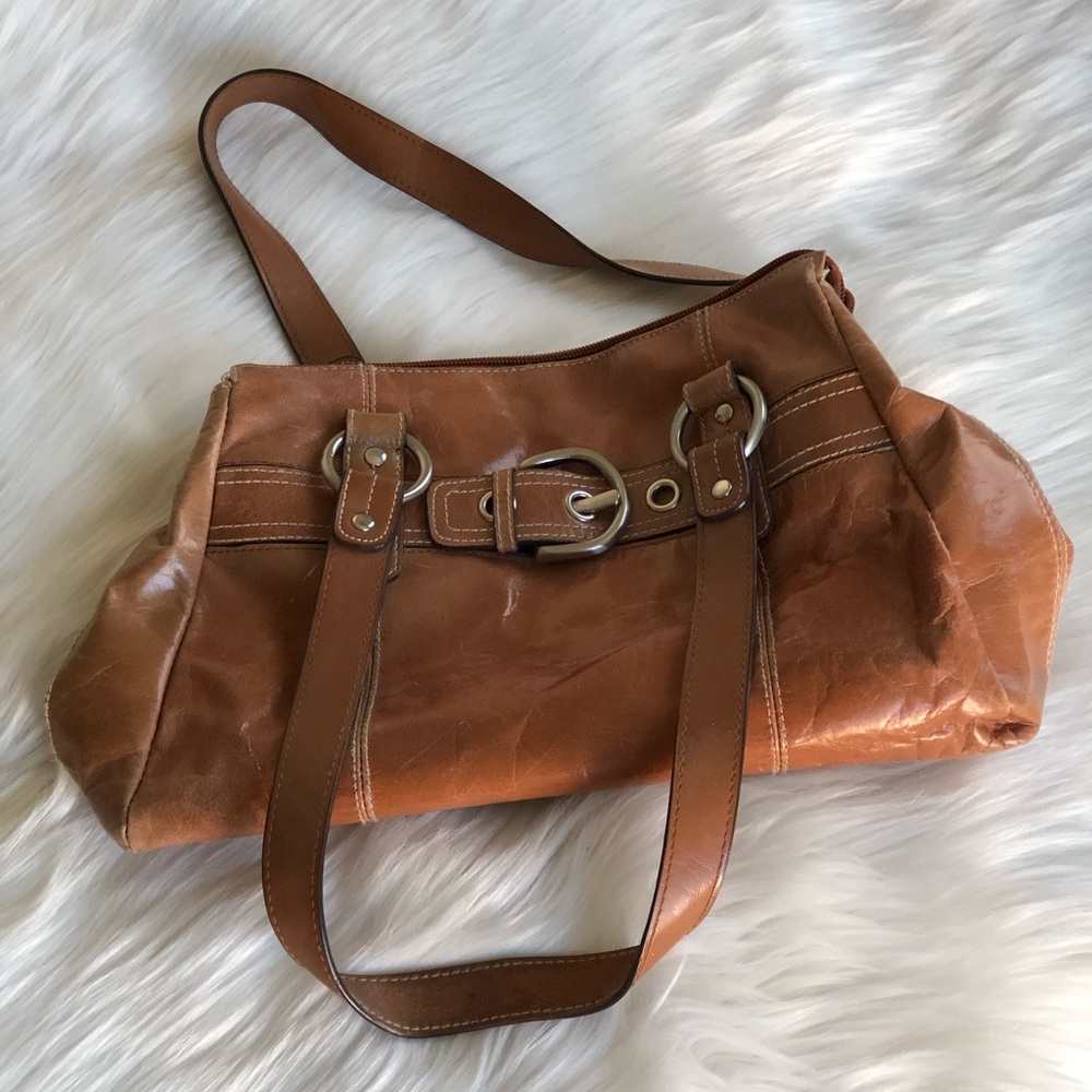 Wilson’s leather purse